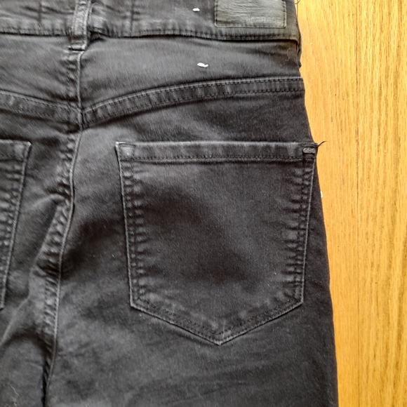 Garage Black Retro High Waist Jeggings - Picture 8 of 9